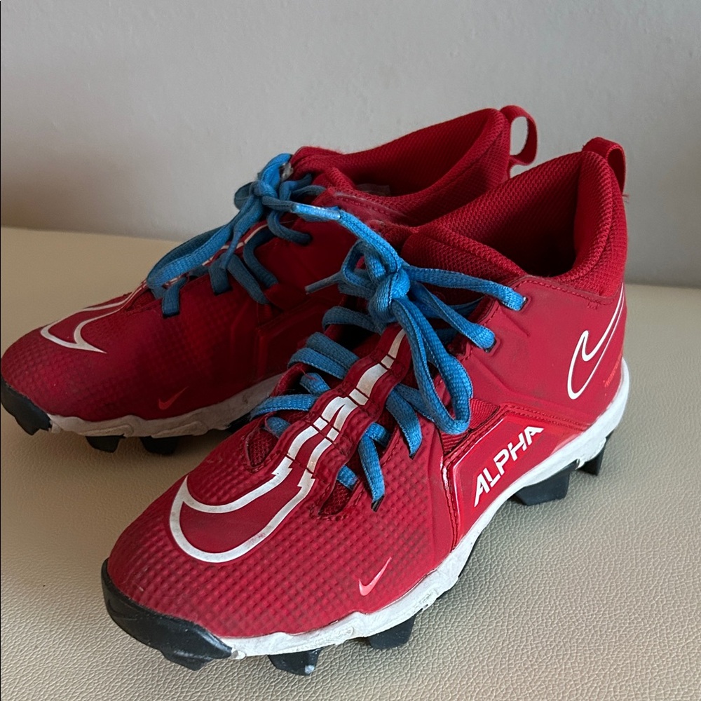 Nike Alpha Kids Red Baseball Cleats - Picture 3 of 6
